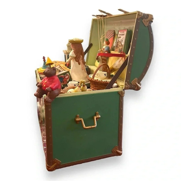 Vintage Enesco Toy Symphony Treasure Chest - Picture 2 of 7